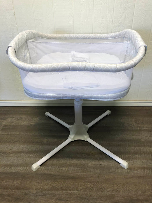 used Halo Bassinest Twin Sleeper