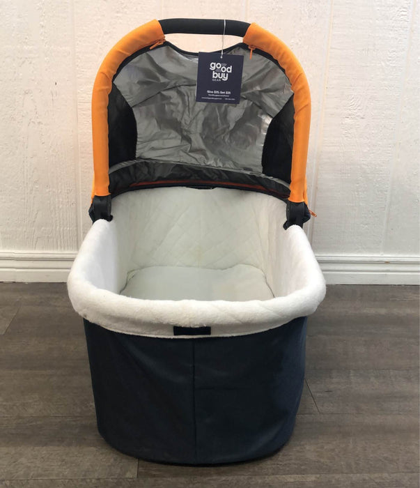 Shop UPPAbaby V2 Bassinet at Goodbuygears
