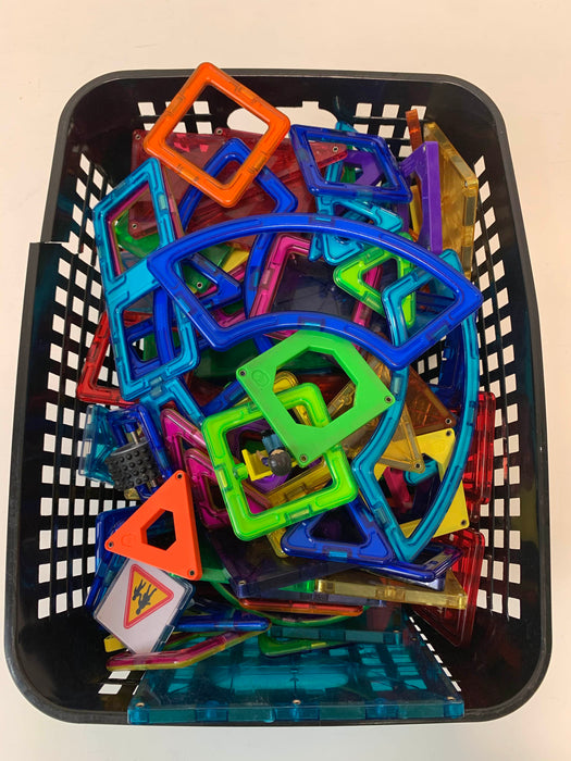 secondhand Magformers Building Set