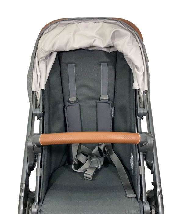 Shop UPPAbaby VISTA V2 Stroller, 2022, Greyson (Charcoal Melange) at Goodbuygears