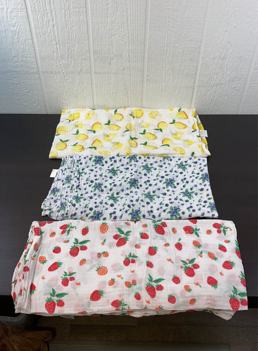 used BUNDLE Baby Blankets