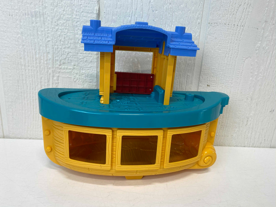secondhand Pretend Play