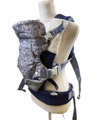 secondhand Infantino Flip Advanced 4-in-1 Convertible Carrier