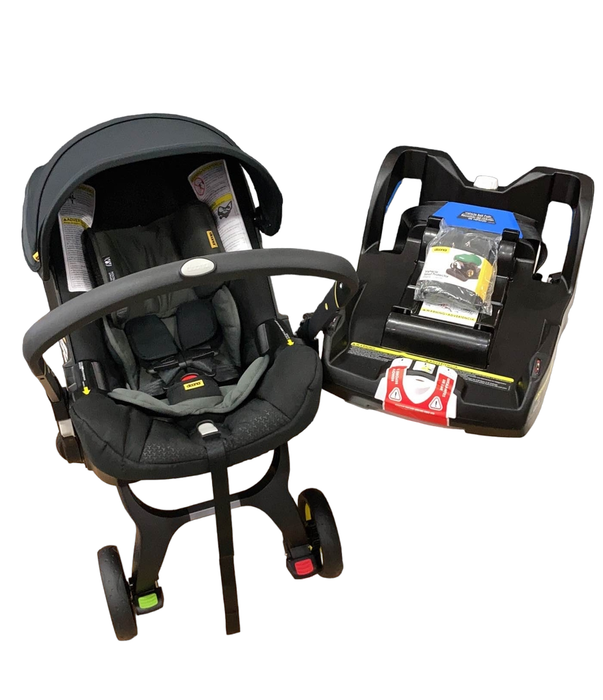 Shop Doona Infant Car Seat & Stroller Combo, 2023, Nitro Black at Goodbuygears