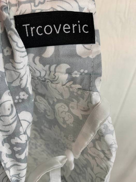 secondhand Trcoveric Nursing Cover