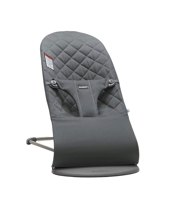 BabyBjorn Bouncer Bliss Bundle With Toy Bar, Flying Friends, Dark Gray Frame, Anthracite Cotton Classic Quilt