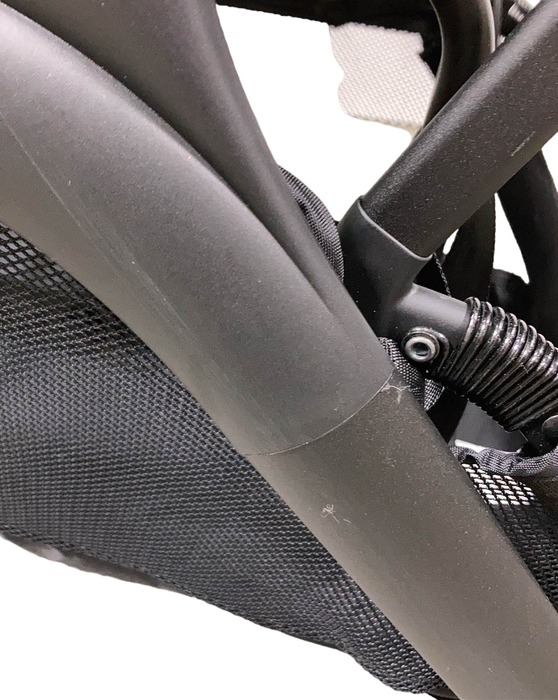 Shop Bugaboo Butterfly Stroller, Forest Green, 2022 at Goodbuygears