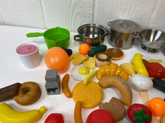 secondhand Pretend Play