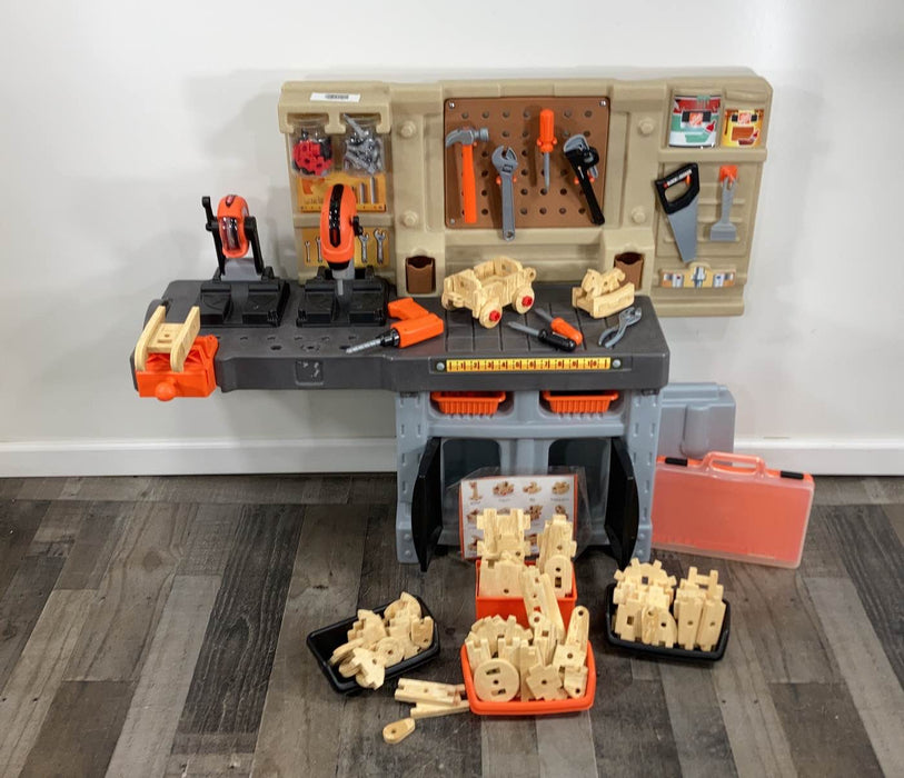 Shop Step2 Pro Play Workshop & Utility Bench at Goodbuygears