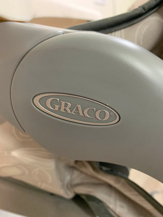 used Graco SlimSnacker High Chair
