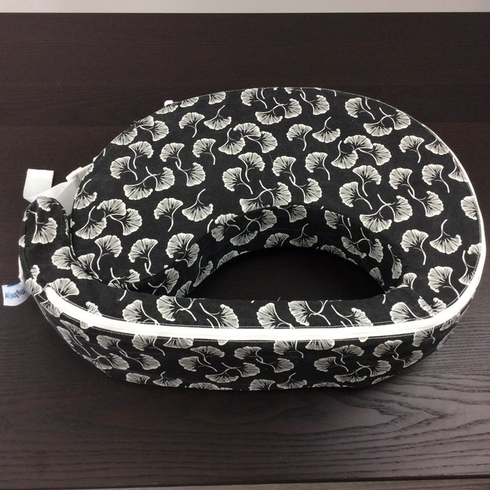 used My Brest Friend Nursing Pillow