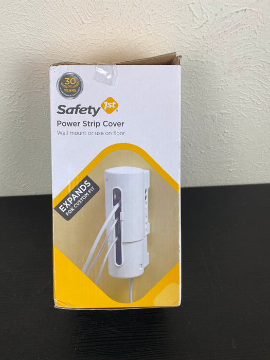 secondhand Safety 1st Power Strip Cover