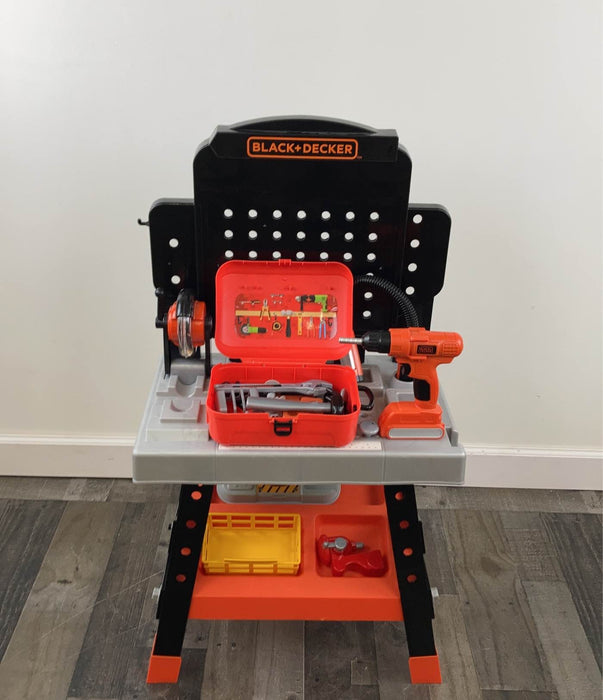 used Black+Decker Tool Bench