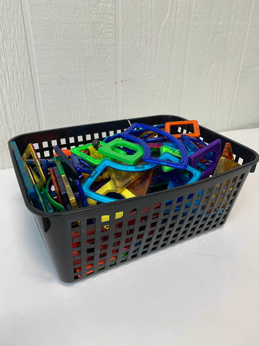 used Magformers Building Set