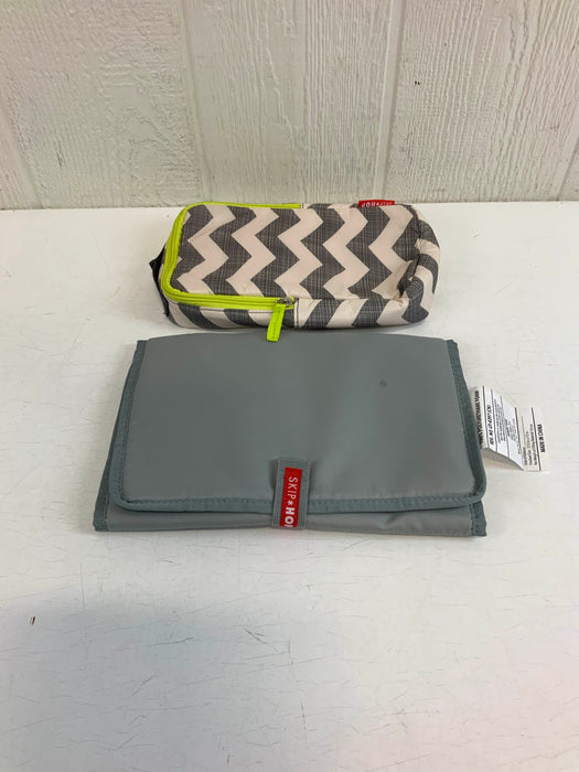 Shop Skip Hop Duo Signature Diaper Bag at Goodbuygears