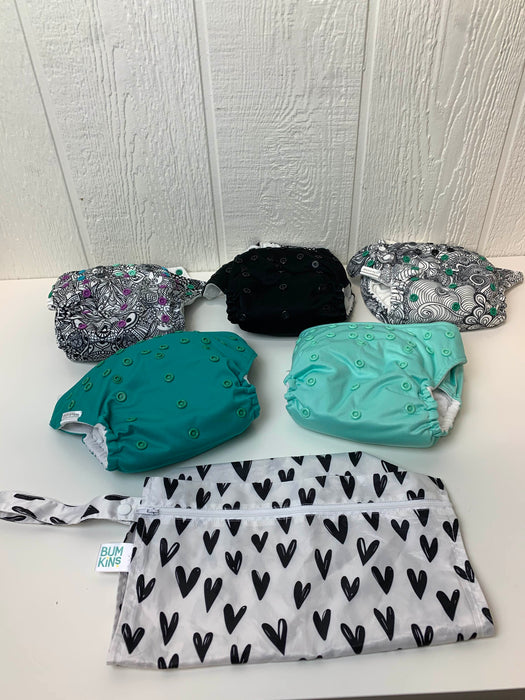 used BUNDLE Cloth Diapers