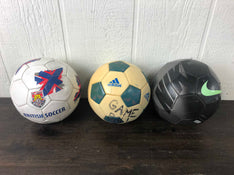 used BUNDLE Soccer Supplies, Three size 3 soccer balls