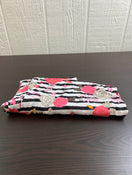 secondhand Itzy Ritzy Mom Boss 4-in-1 Multi-Use Nursing Cover