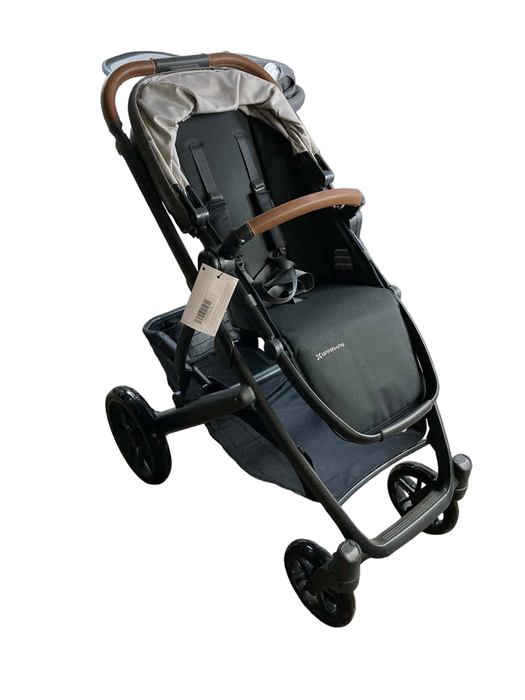 Shop UPPAbaby VISTA V2 Stroller, Greyson (Charcoal Melange) at Goodbuygears
