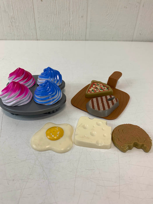 used BUNDLE Play Food