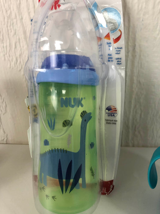 secondhand Feeding Accessories