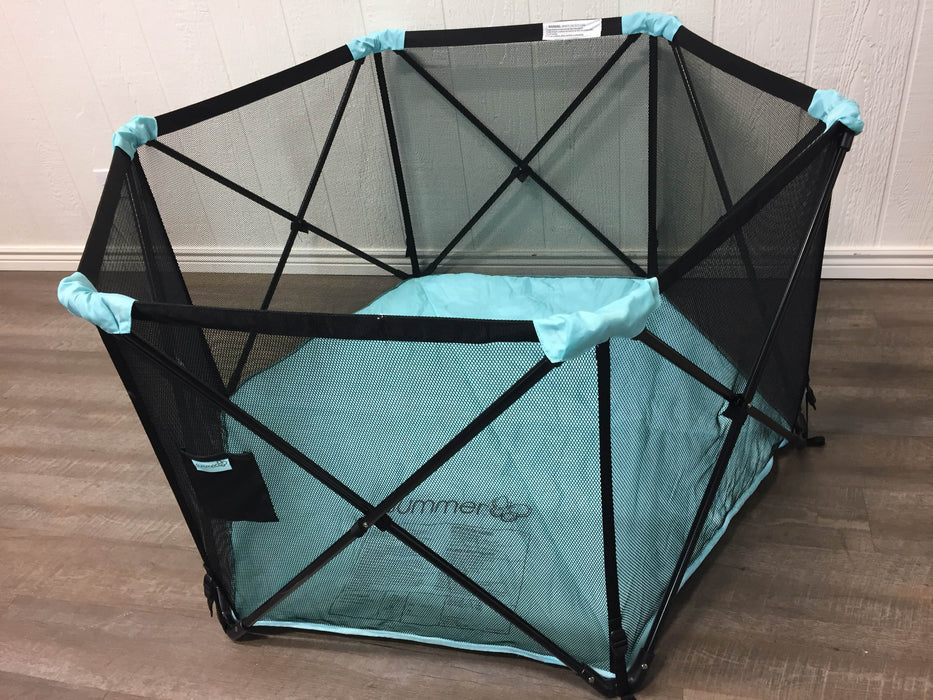 secondhand Summer Infant Pop 'N Play Portable Playard With Canopy