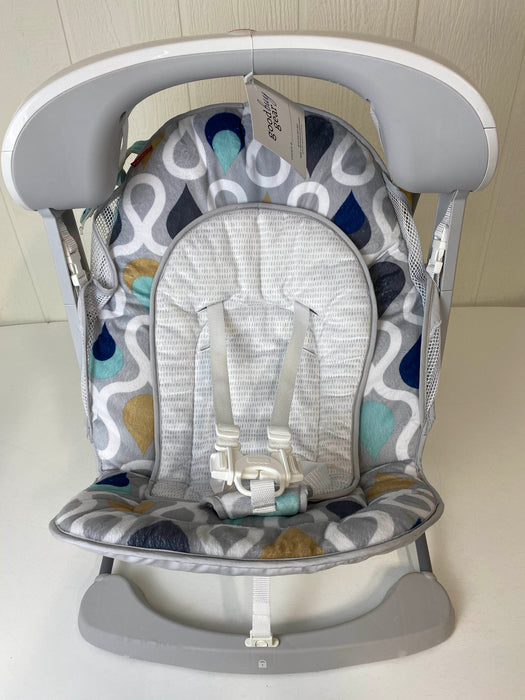 secondhand Fisher Price Deluxe Take-Along Swing & Seat