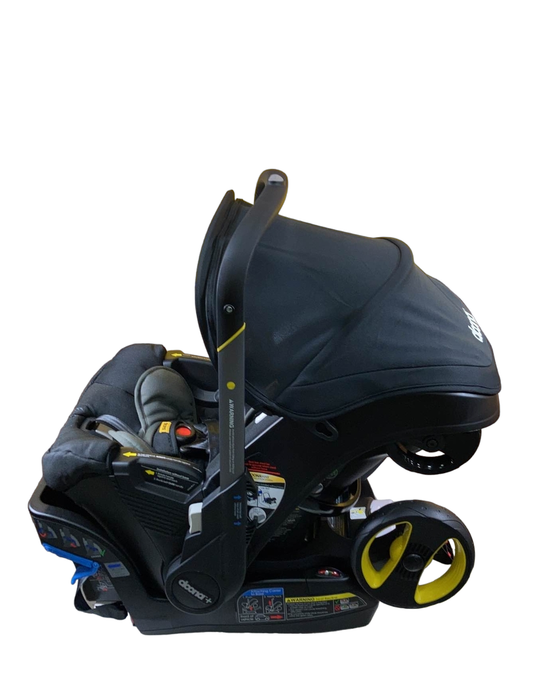 Shop Doona Infant Car Seat & Stroller Combo, 2023, Nitro Black at Goodbuygears