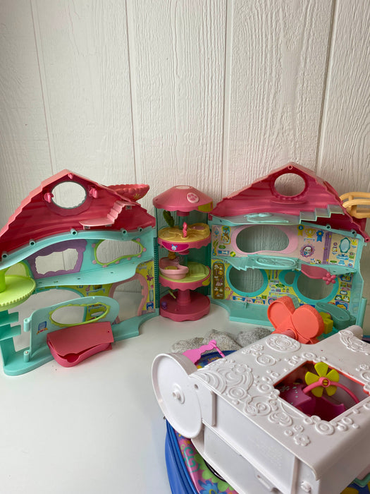 secondhand BUNDLE Littlest Pet Shop Toys