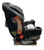 Shop Graco Extend2Fit 3-in-1 Convertible Car Seat, 2022, Hamilton at Goodbuygears