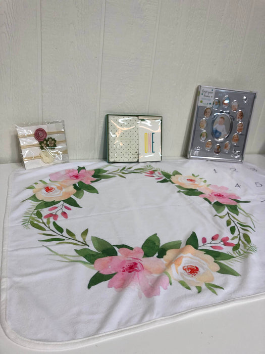 used BUNDLE Baby Keepsakes