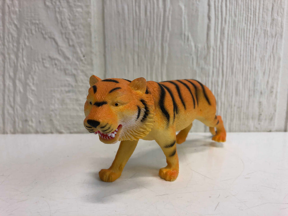 secondhand BUNDLE Plastic Animals