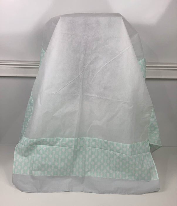 secondhand Carter’s Crib Skirt