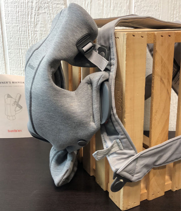 Shop BabyBjorn Baby Carrier Mini, Light Grey 3D Jersey at Goodbuygears