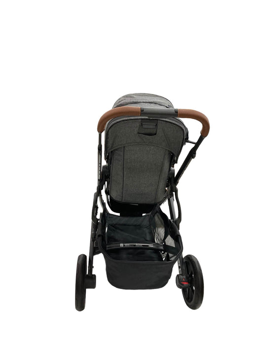 Shop UPPAbaby VISTA V2 Stroller, 2021, Greyson (Charcoal Melange) at Goodbuygears