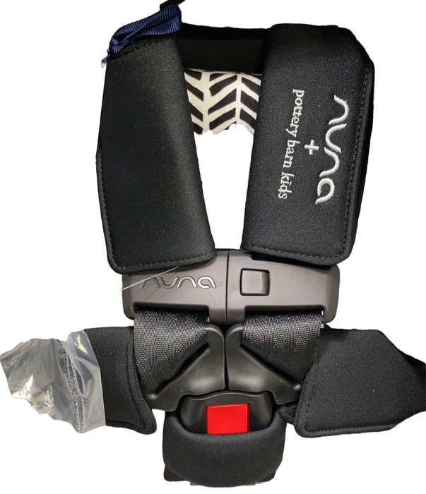Shop Nuna RAVA Convertible Car Seat, Broken Arrow Caviar, 2022 at Goodbuygears