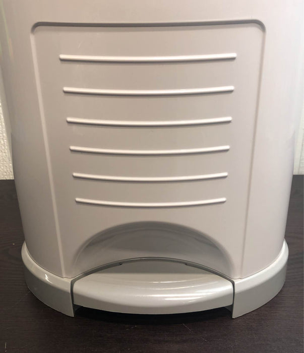 used Diaper Dekor Classic Diaper Pail