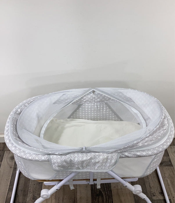 Shop Delta Children EZ Fold Ultra Compact Travel Bassinet at Goodbuygears