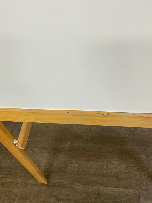 used Unknown Chalkboard And Dry Erase Easel