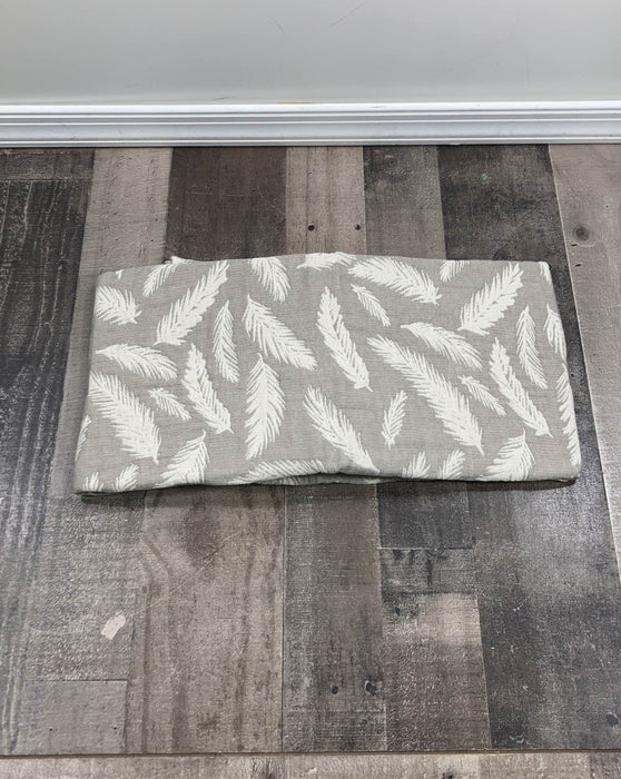 Shop Crane Baby Cotton Muslin Jacquard Blanket, Grey Feather at Goodbuygears