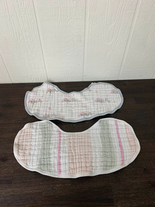 used BUNDLE Bibs