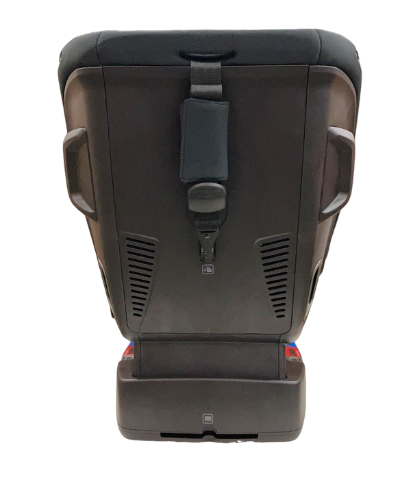 Shop Nuna RAVA Convertible Car Seat, 2022, Caviar at Goodbuygears