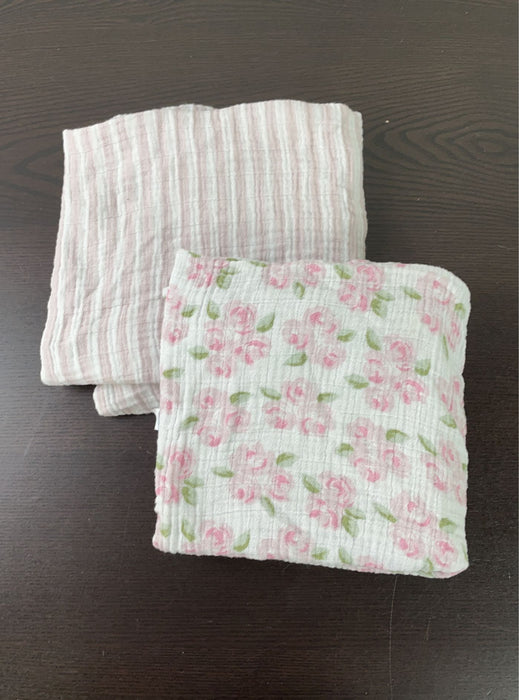 used Little Treasure Muslin Baby Blanket