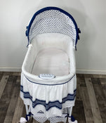 Shop Delta Children Smooth Glide Bedside Bassinet, With Fitted Sheet at Goodbuygears