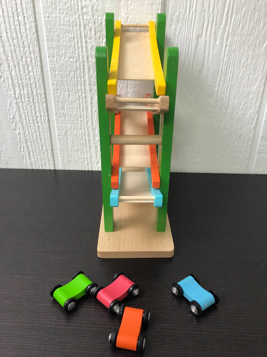 Shop Jouéco Ramp Racetrack With 4 Cars at Goodbuygears