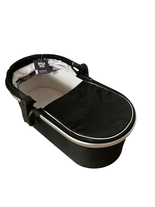 Shop Mockingbird Bassinet, Black at Goodbuygears