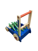 secondhand Melissa & Doug Chomp and Clack Alligator Push Toy