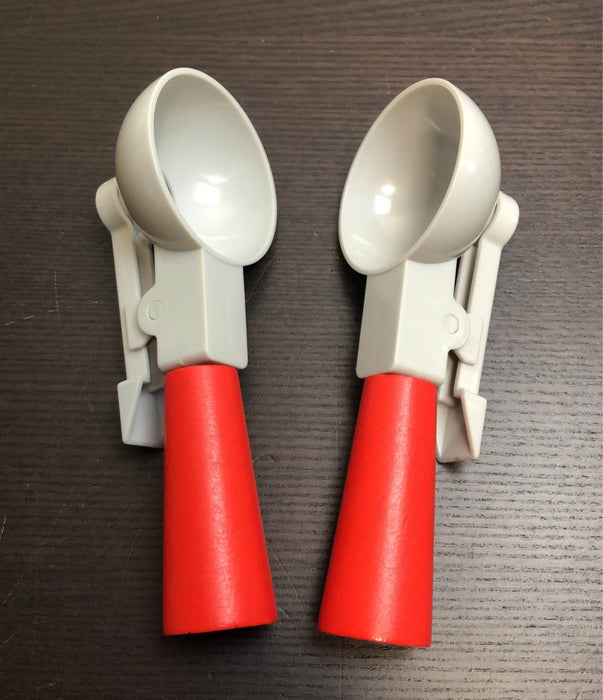 used Melissa & Doug Scoop And Stack Ice Cream Cone Magnetic Pretend Play Set