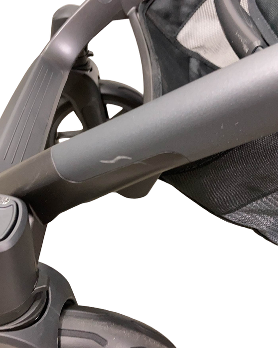 Shop UPPAbaby VISTA V2 Stroller, 2022, Greyson (Charcoal Melange) at Goodbuygears