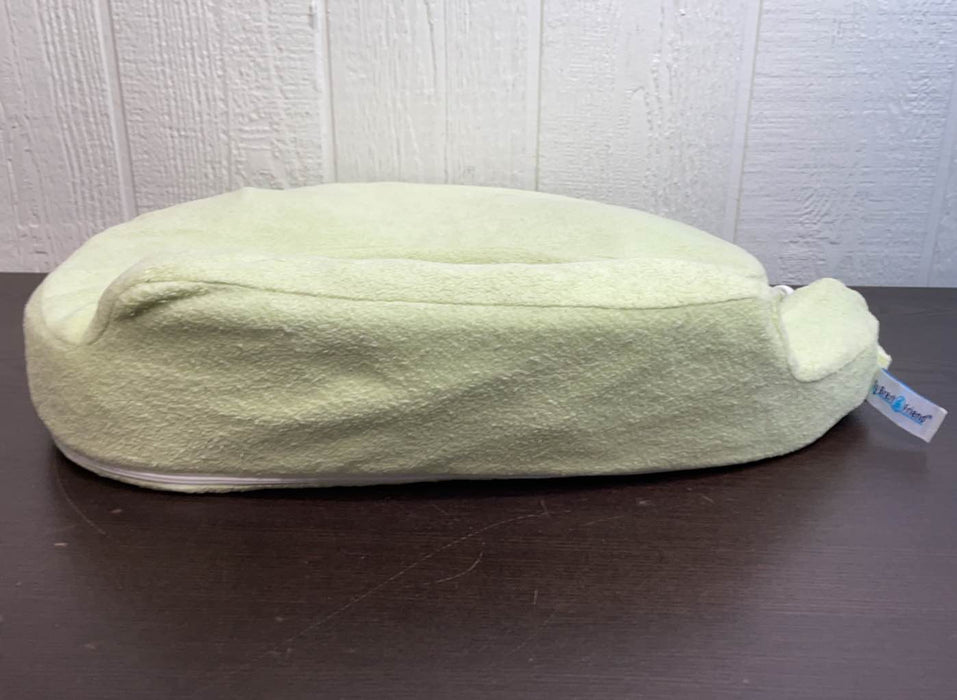 secondhand My Brest Friend Nursing Pillow
